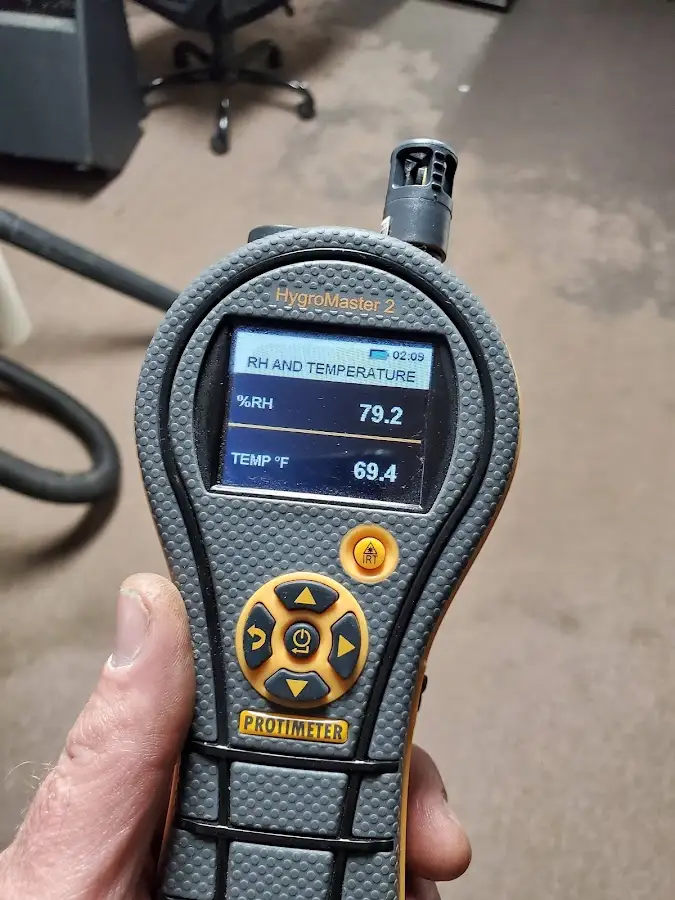 Moisture meter humidity assessment for Fire & Smoke Damage Restoration in Park Ridge